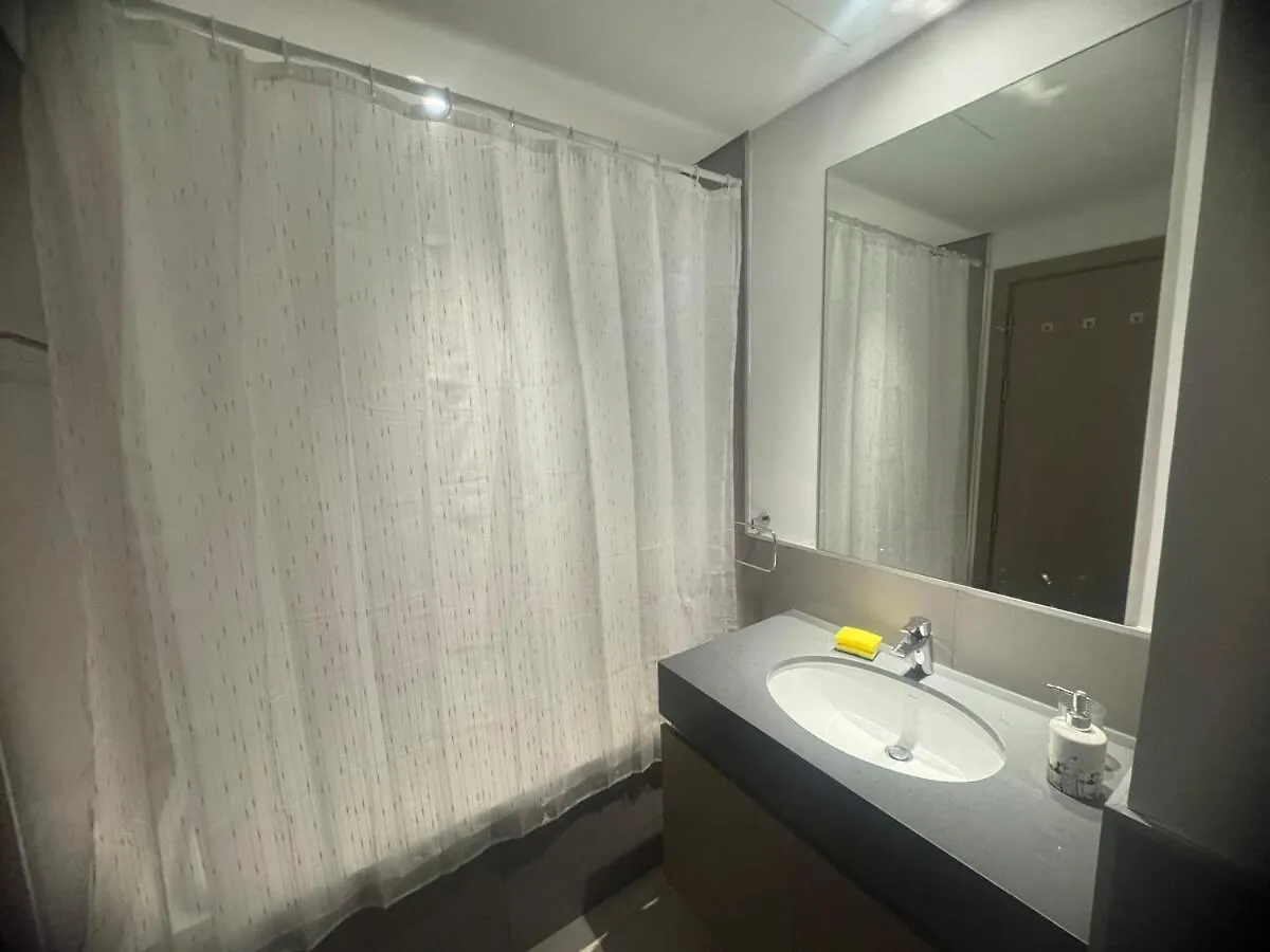 Apartment Double Bed, Prime Location, Beach Access,Pool View Sharjah