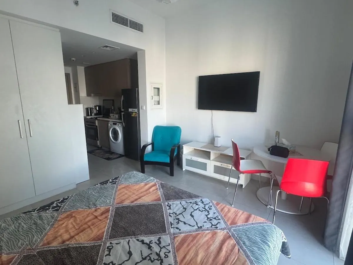 Double Bed, Prime Location, Beach Access,Pool View Sharjah United Arab Emirates